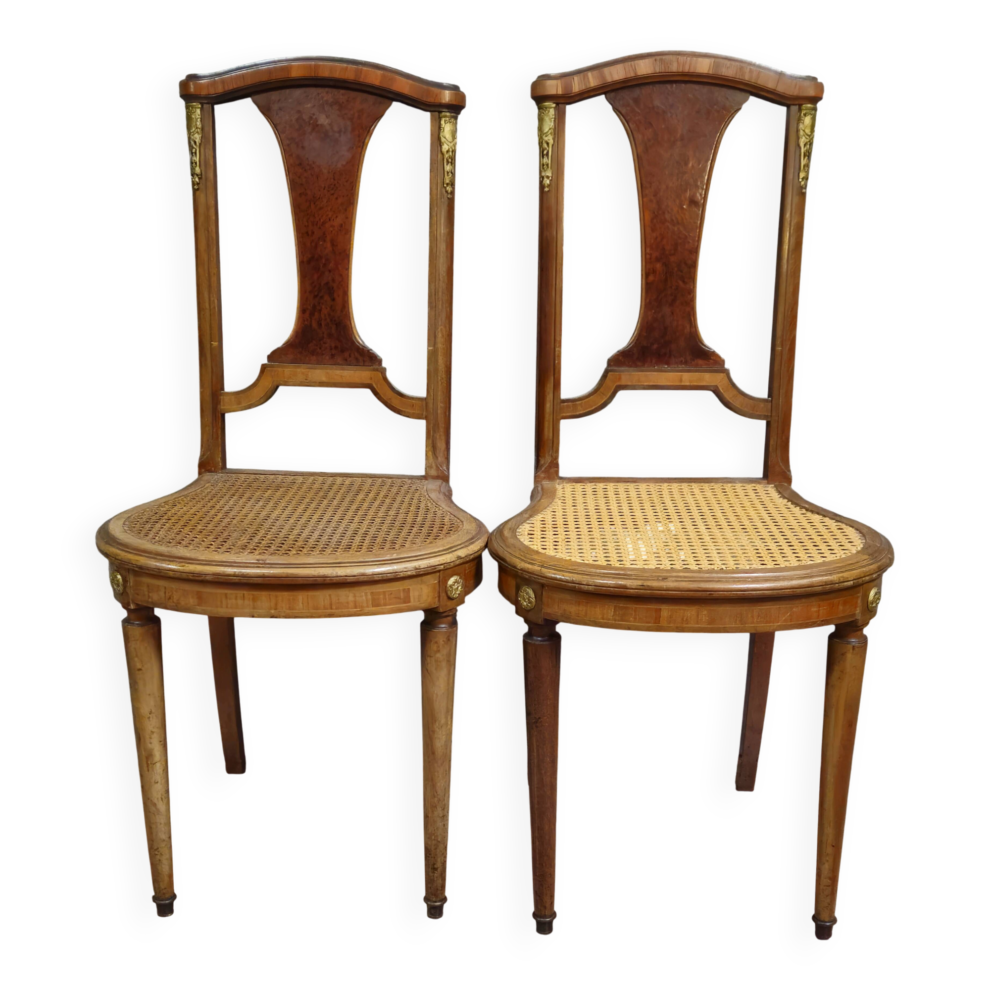 Paire de chaises anciennes en acajou avec cannage – Style Louis XVI