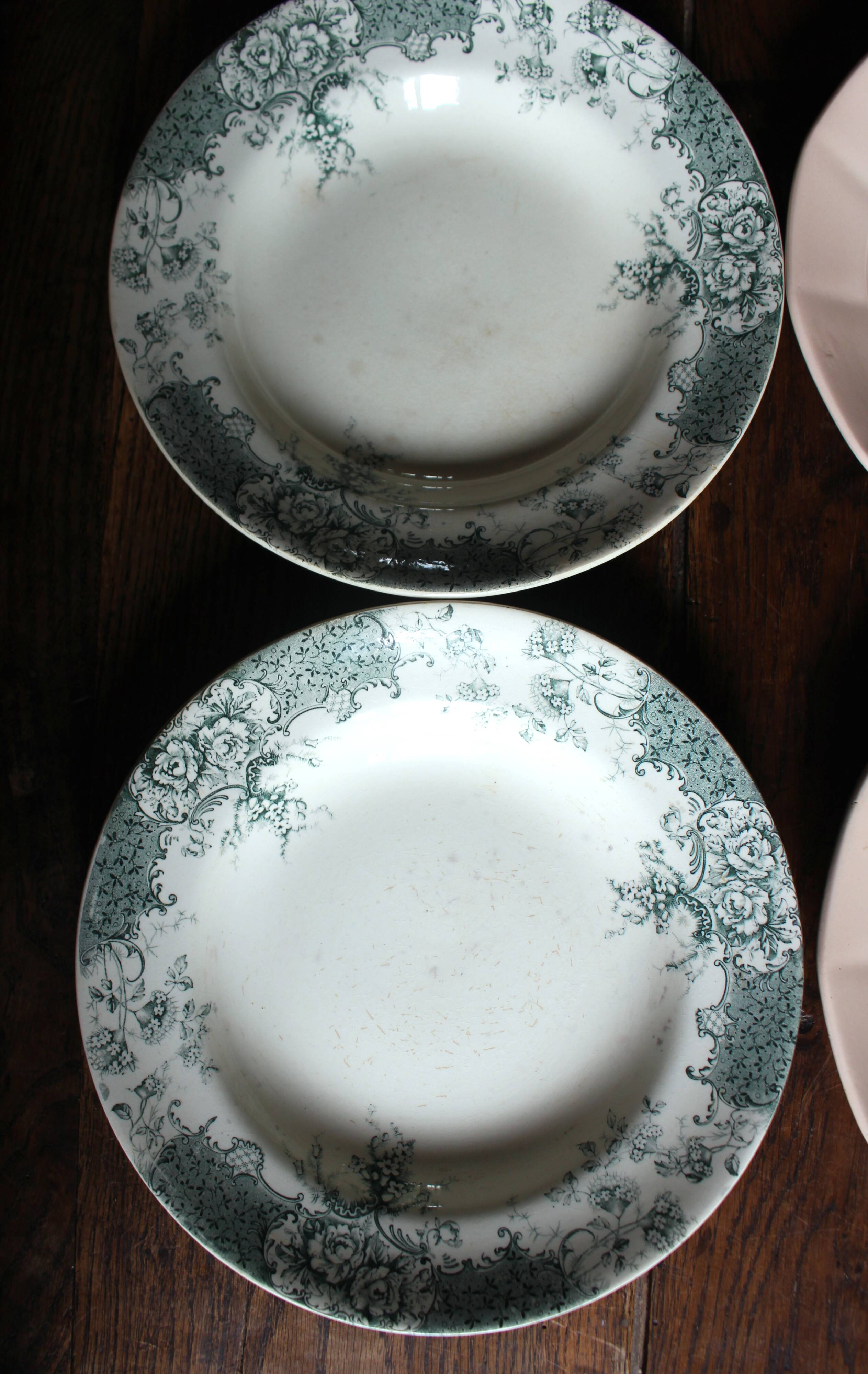 A set of 6 deep plates Fécamp Choisy le Roi Terre de Fer Rose Digoin.