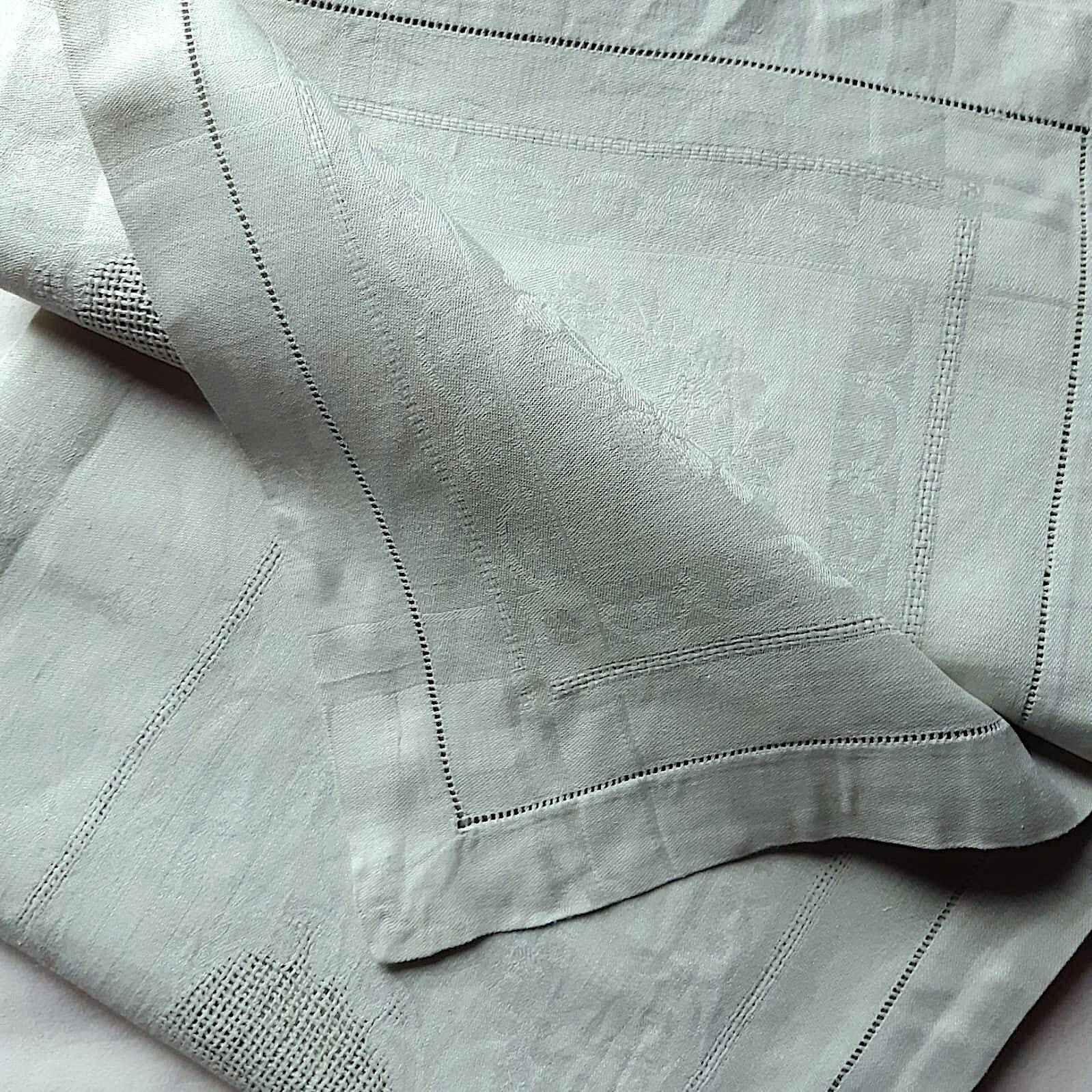 square damask tablecloth 145 x 145 cm almond green