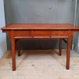 Extreme orient red console