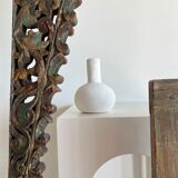 Handmade soliflore drop vase in terracotta painted white h:20 d:15