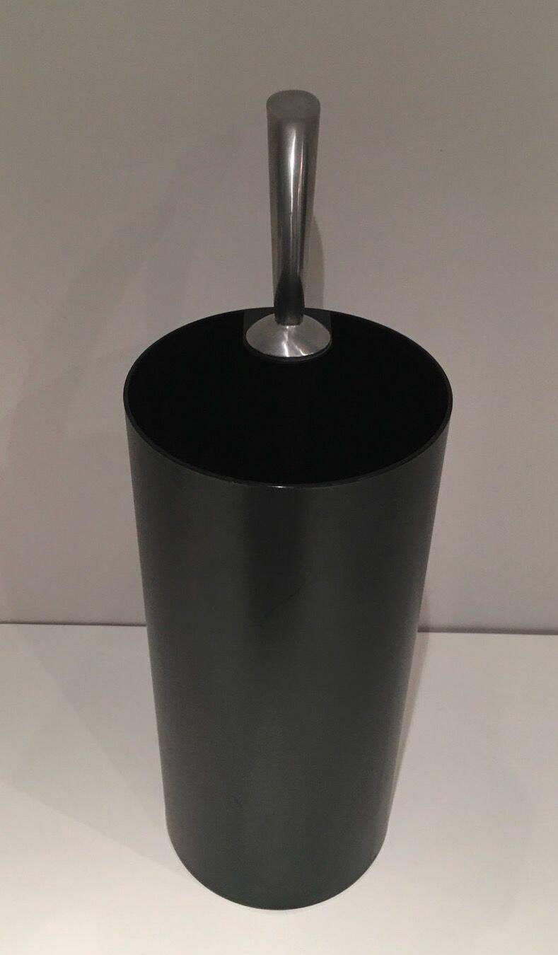 "Golf" umbrella stand in black plastic and chrome