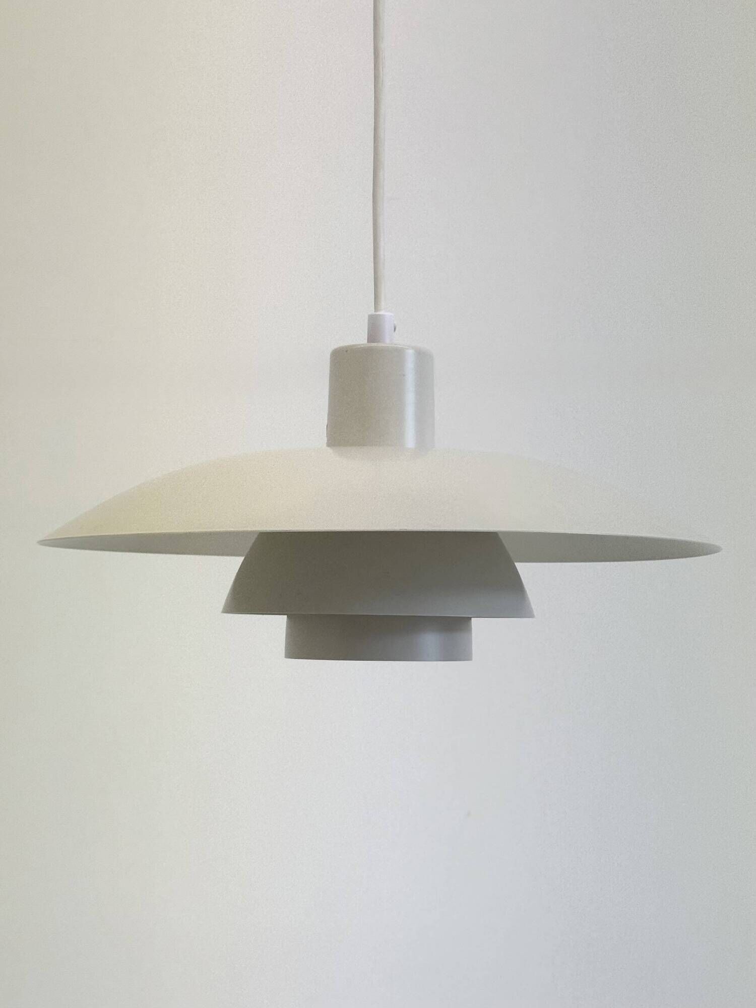 PH 4/3 pendant lamp white with orange accents by Poul Henningsen for Louis
