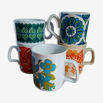 Mugs anglais Staffordshire