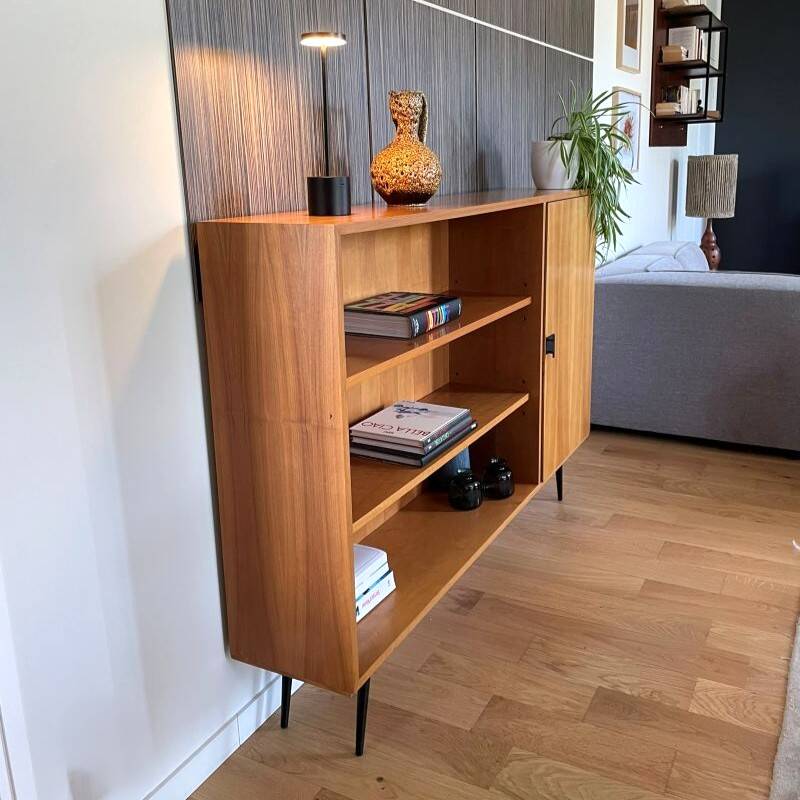 1960s buffet with shelves and 1 door