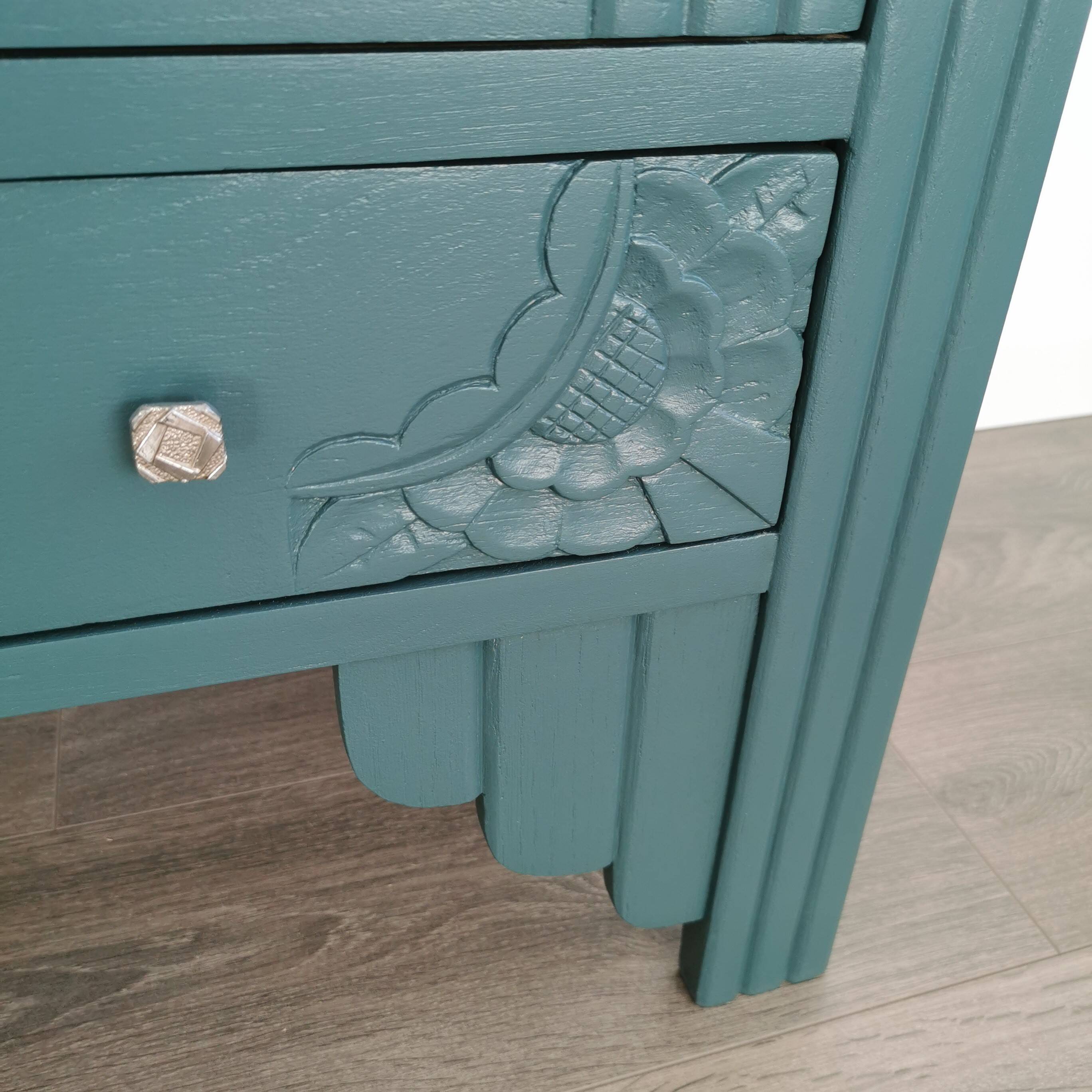 Art Deco chest of drawers