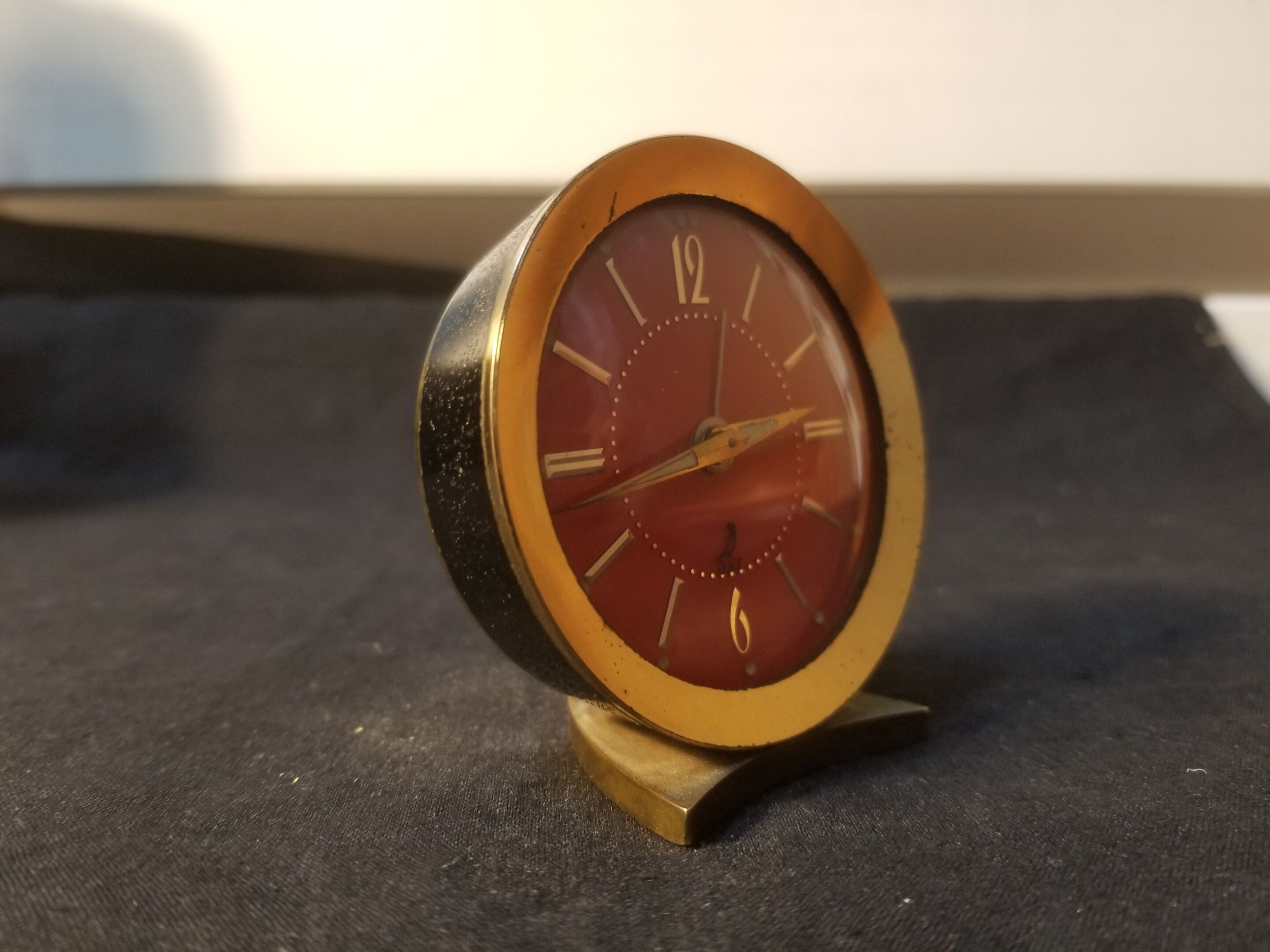 Mechanical vintage alarm clock Jaz Montric - 60s