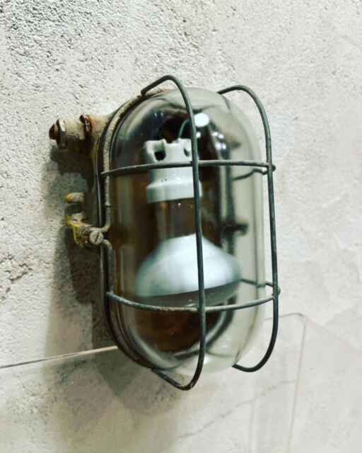 Cast iron industrial wall lamp 1940-1950