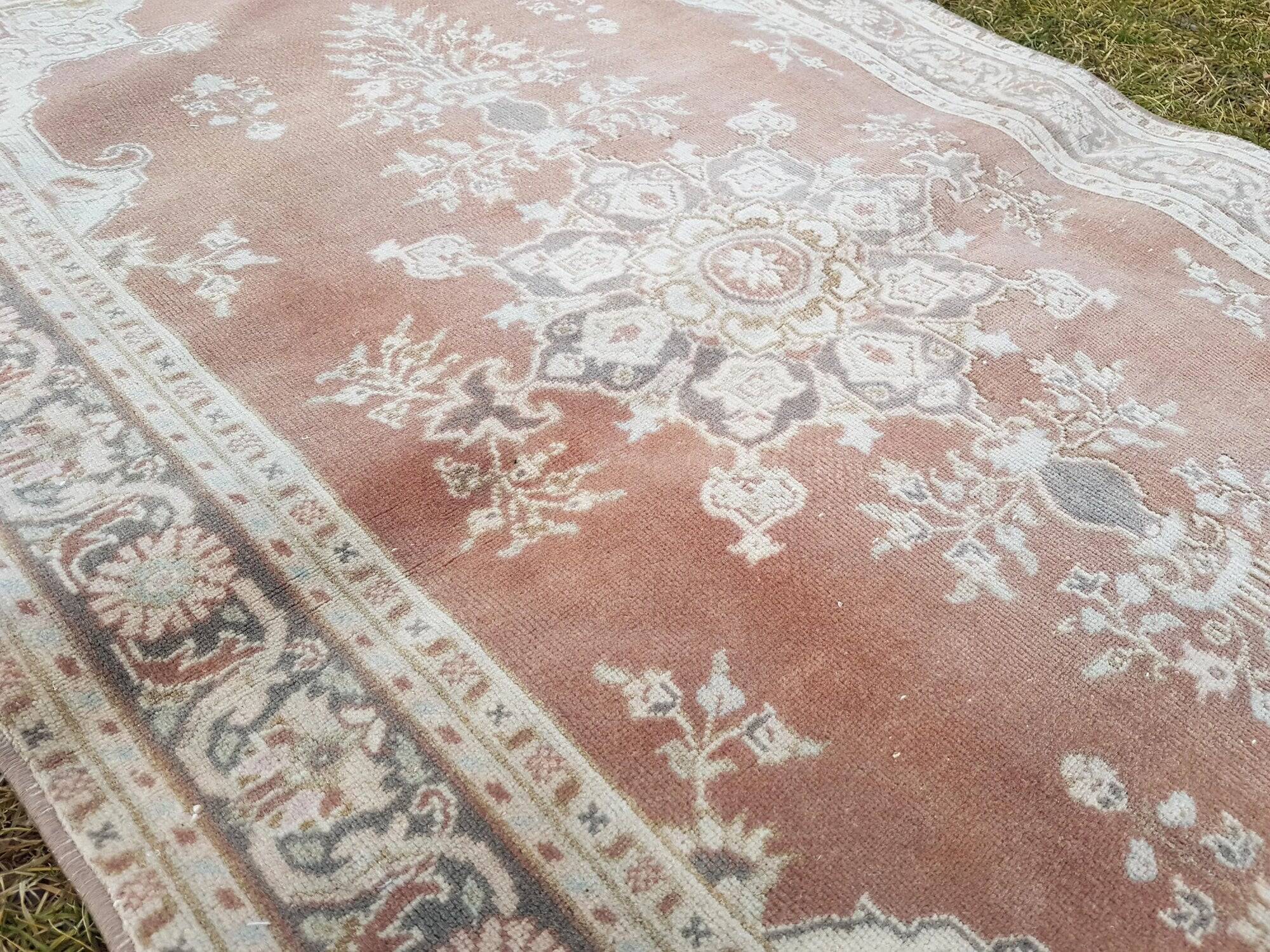 Vintage Turkish handmade rug 93x151 cm