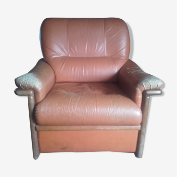 Very comfortable leather chair