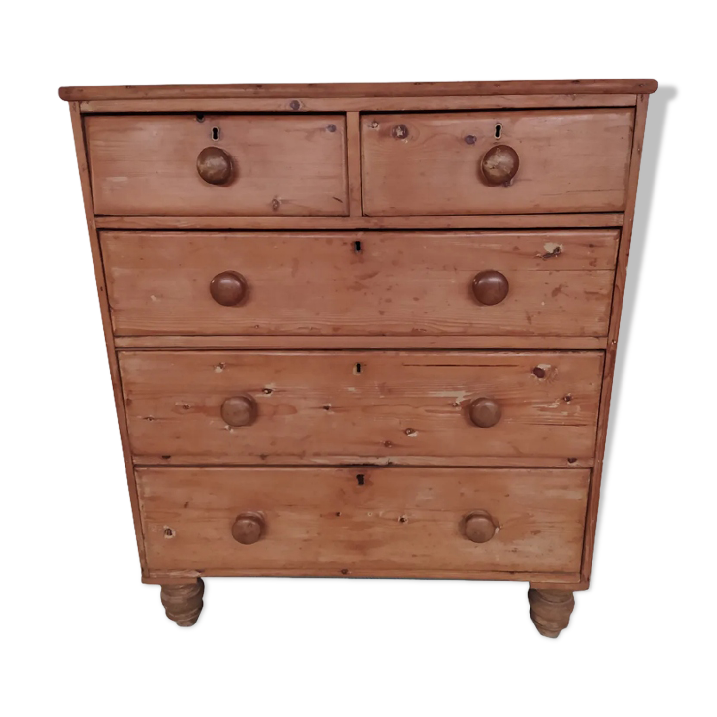 Old English pine wood dresser