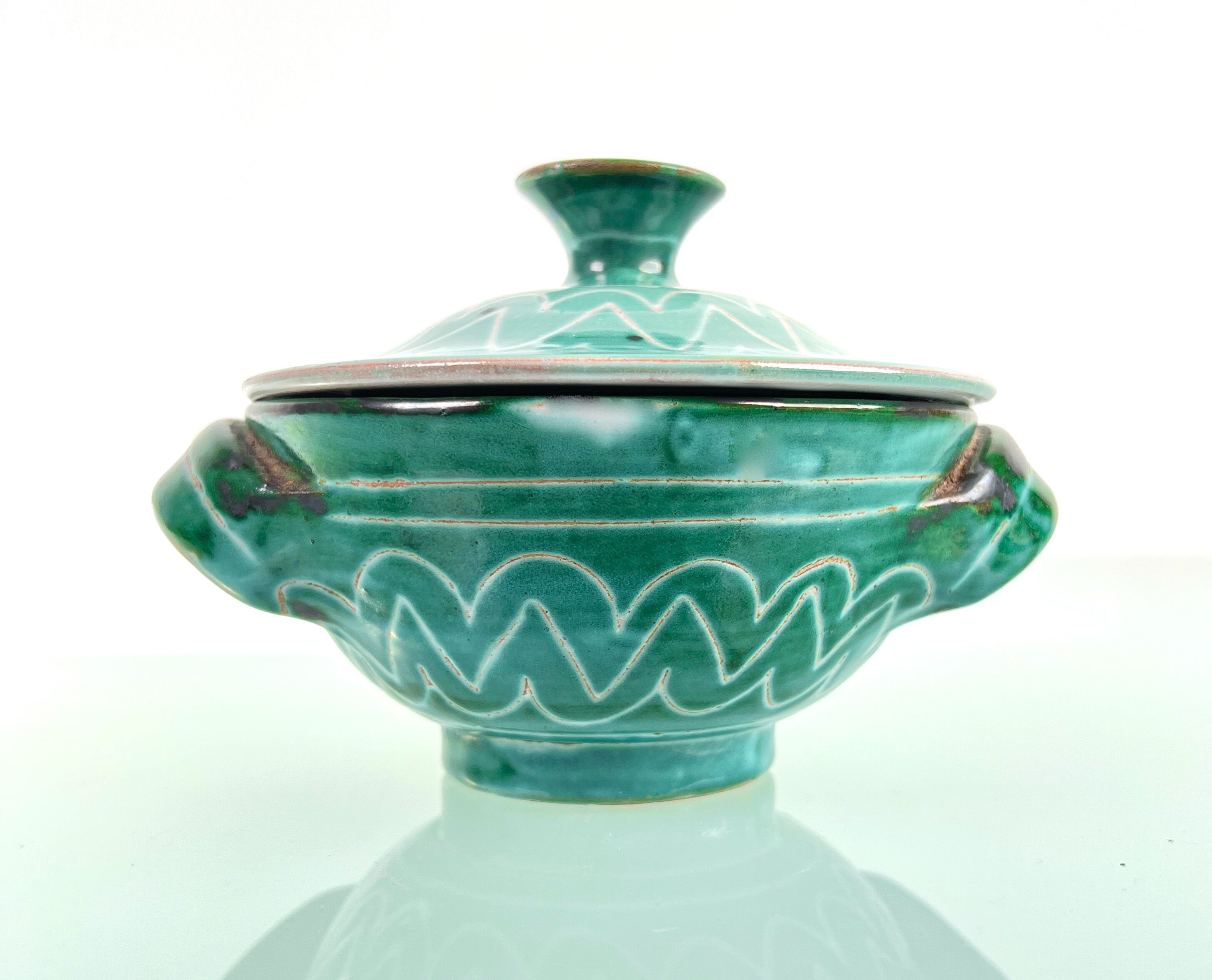 Ceramic sugar bowl by Robert Picault