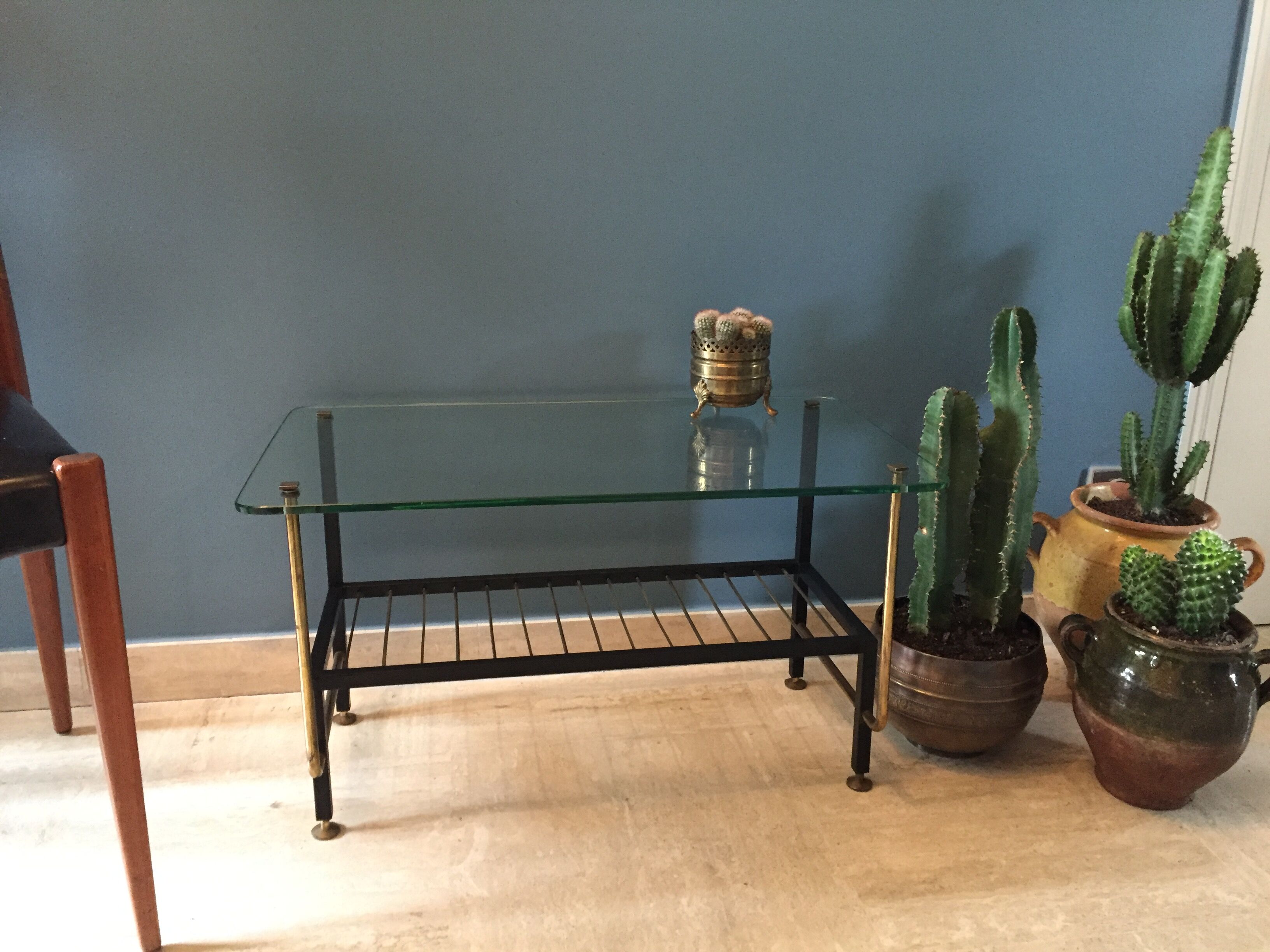 Coffee table in glass  black metal and brass vintage 1950