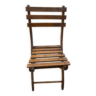 Folding wooden children's chair with beech slates