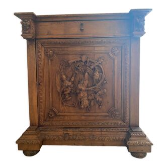 Henri II jam maker in oak