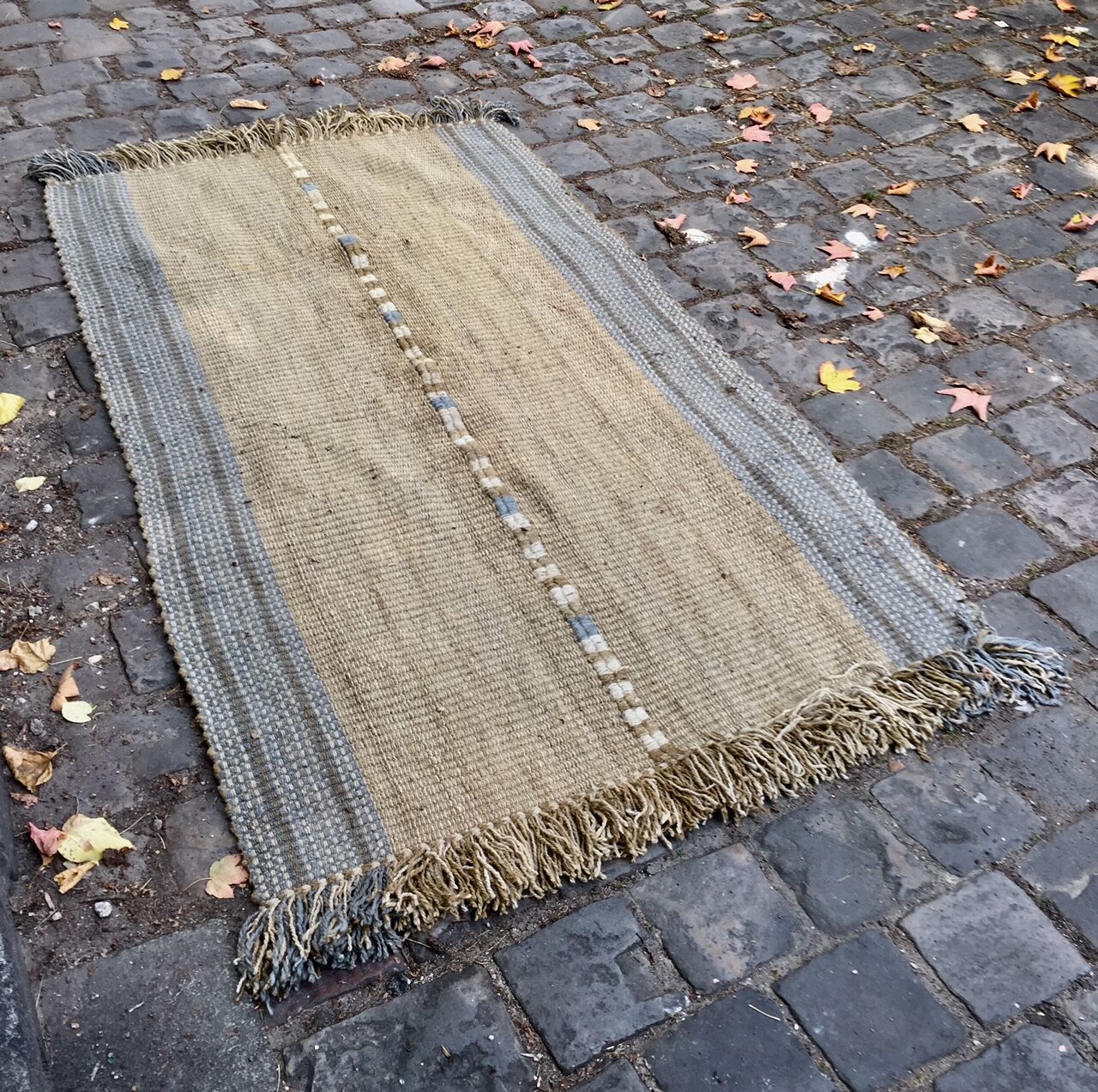 Carpet of Bedouin 100% wool 240 cm x 120 cm