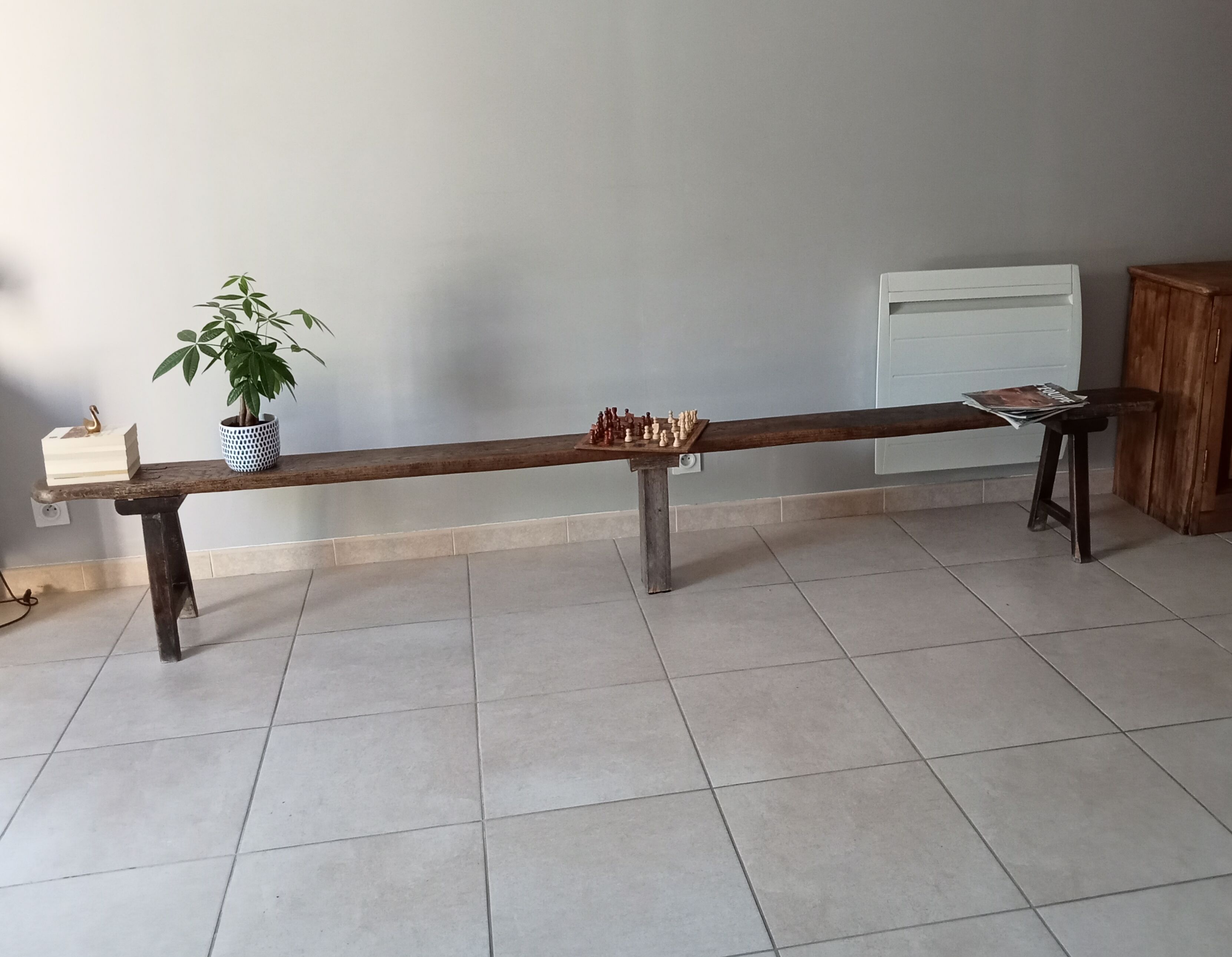 Old farm bench 30s/40s