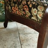Fauteuil Voltaire ancien avec revêtement en tissu de qualité