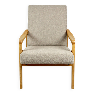 Czech Model Armchair in Beige Boucle attributed to Jiri Jiroutek, 1970s
