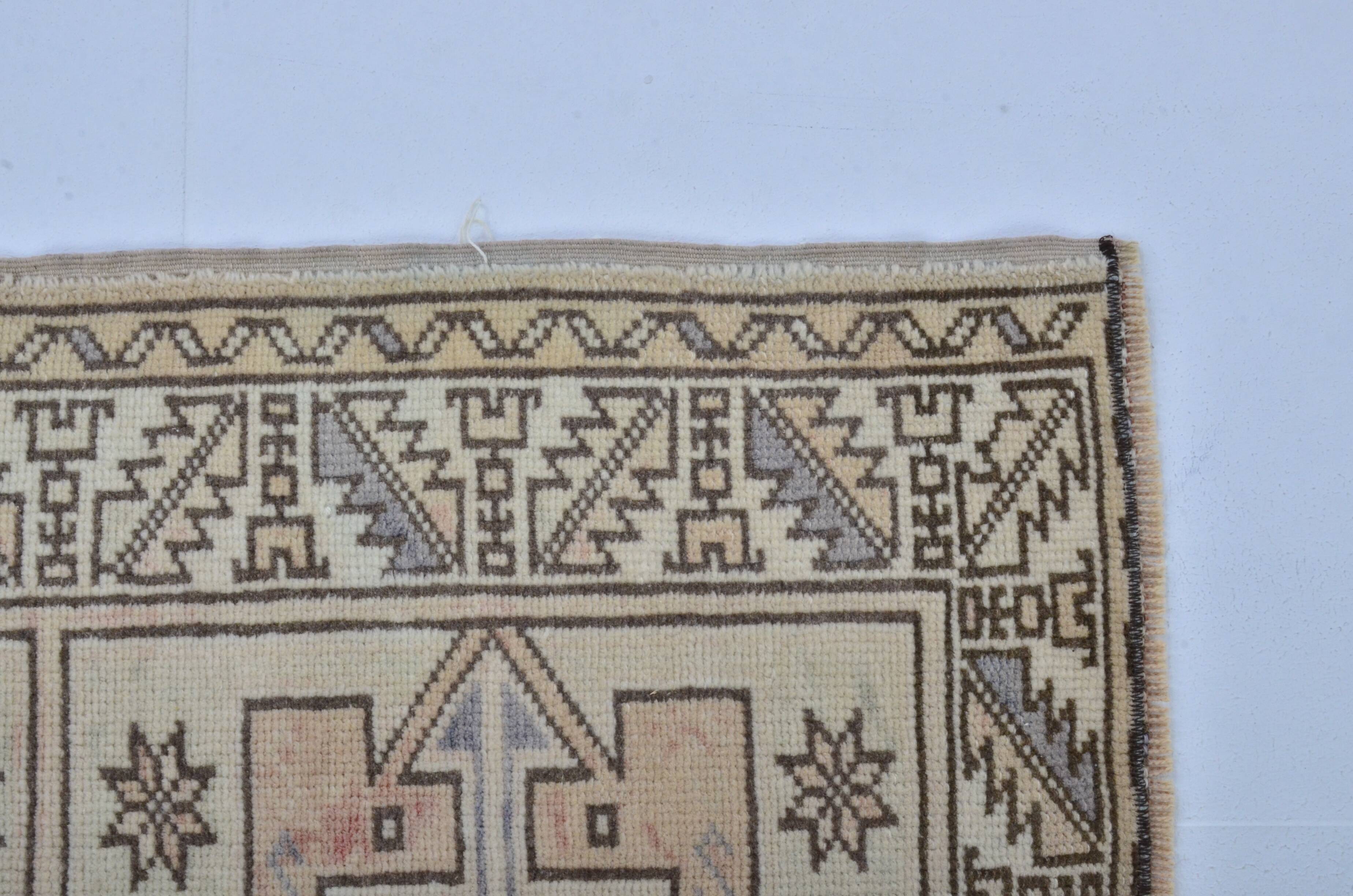 Tapis de couloir Oushak noué à la main