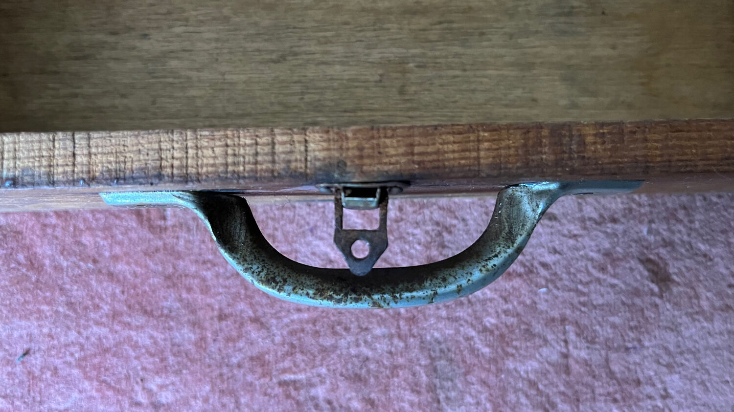 Boîte à bijoux en bois vintage