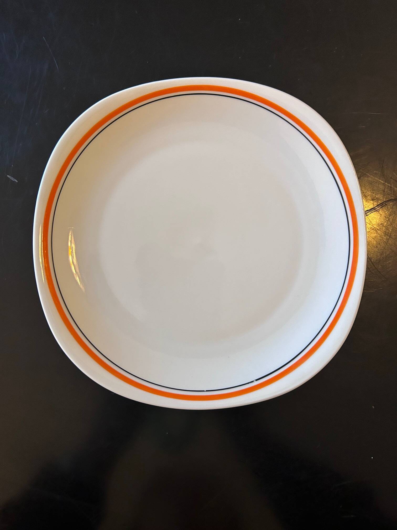 12 Berry Porcelain plates 1970