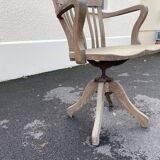 American revolving office chair