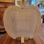 Corbeille à fruit en bois pliable et dessous de plat