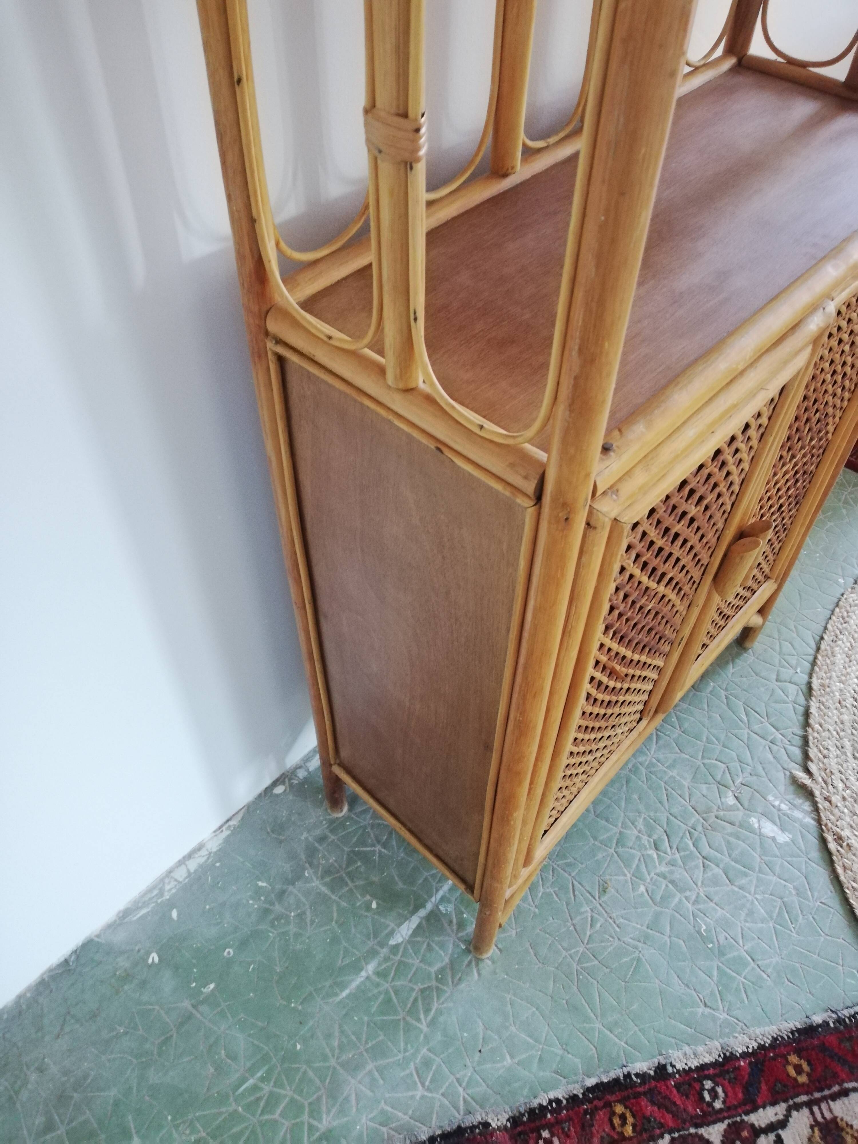Vintage rattan sedal
