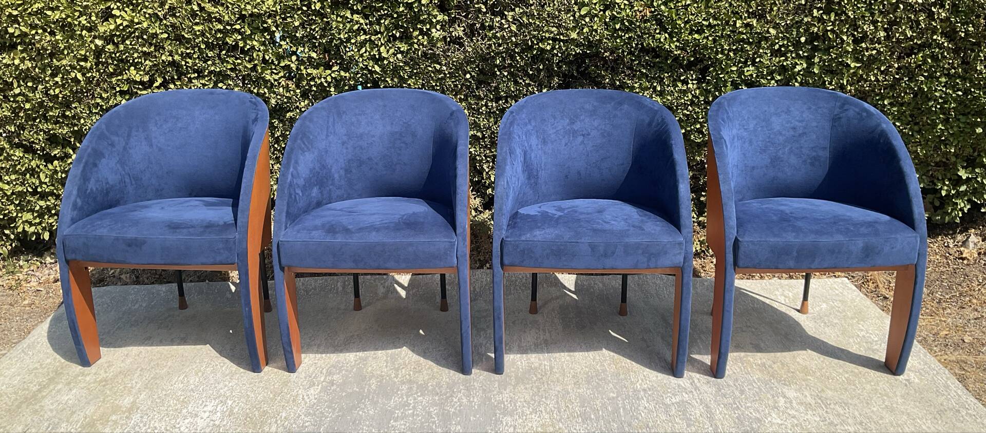 Set of 4 Postmodern Ligne Roset armchairs from the 1980s.