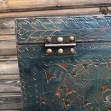 Metal-encrustation wood box