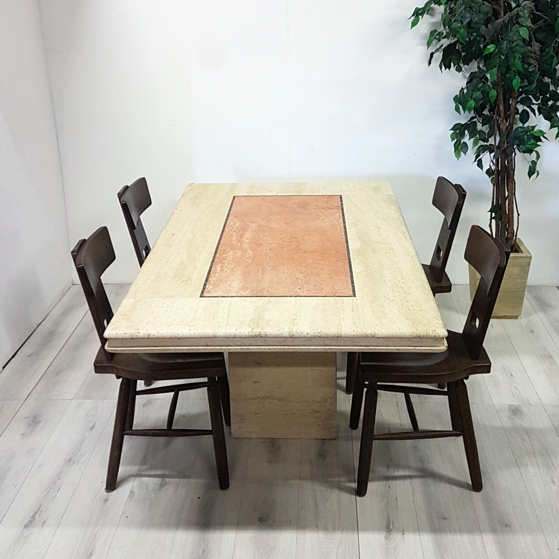 Hollywood regency travertine and pink marble dining table, Italy 1970s