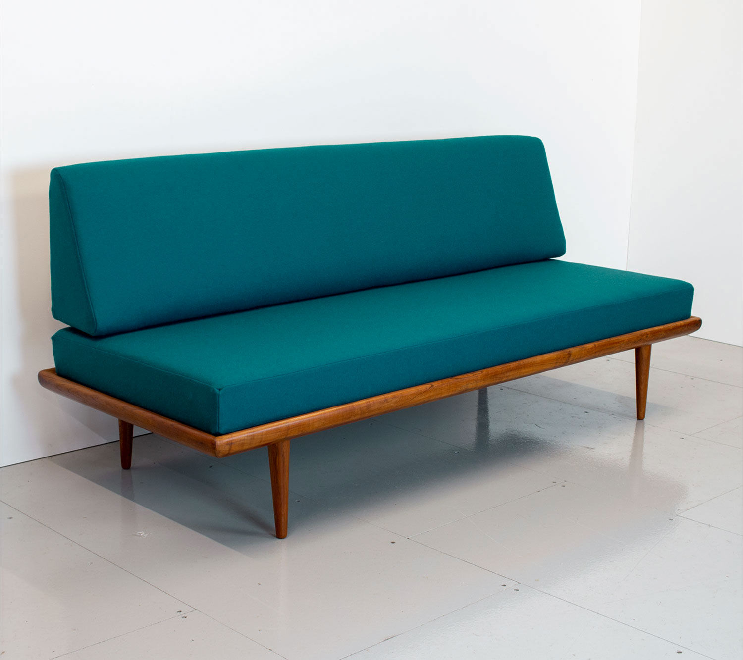 Minerva Sofa by Peter Hvidt & Orla Mølgaard-Nielsen for France & Son, 1950s