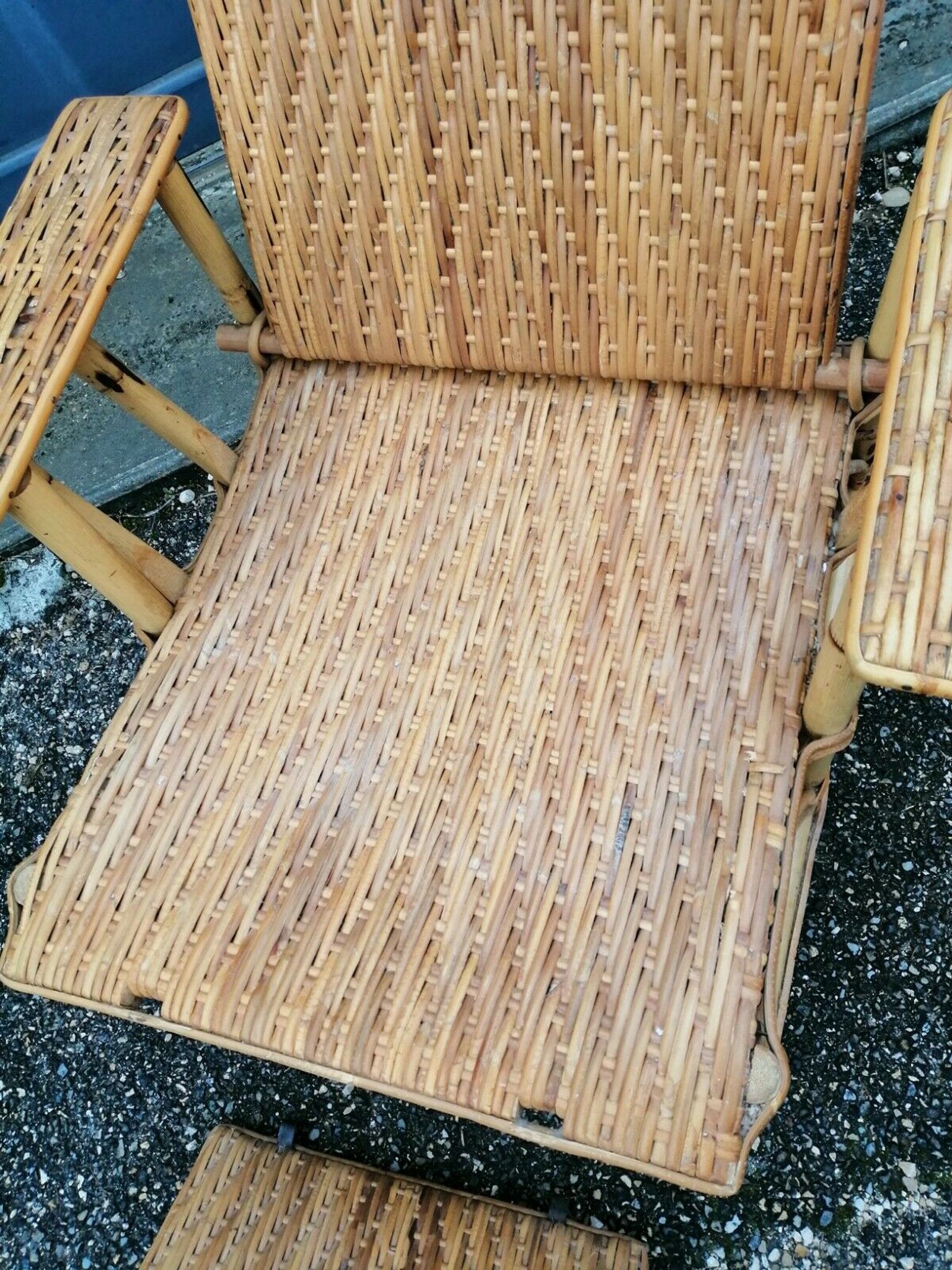 Vintage armchair lounge chair in rattan art deco with footrest and adjustable