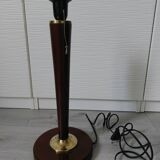 Lamp base