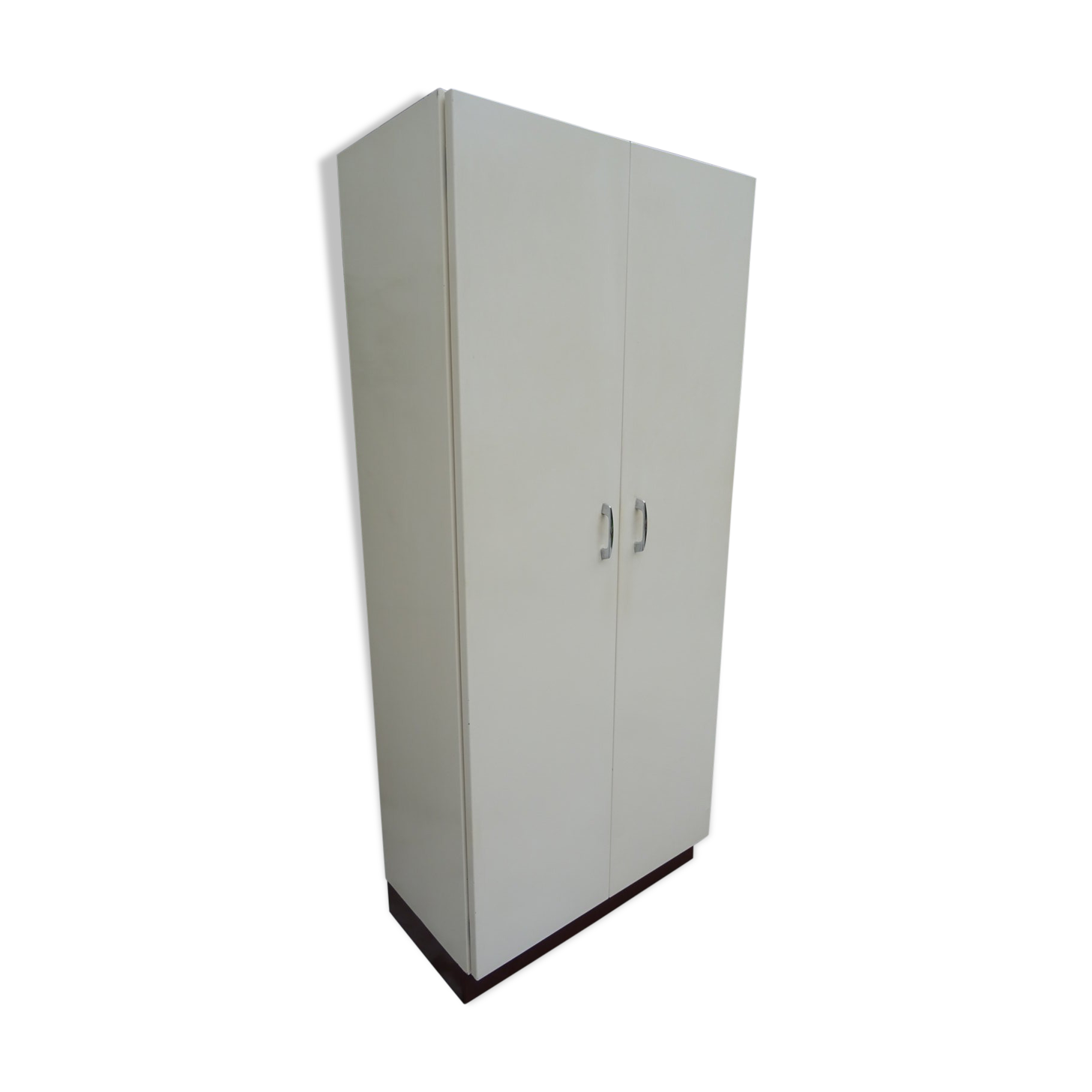 Manufrance metal cabinet