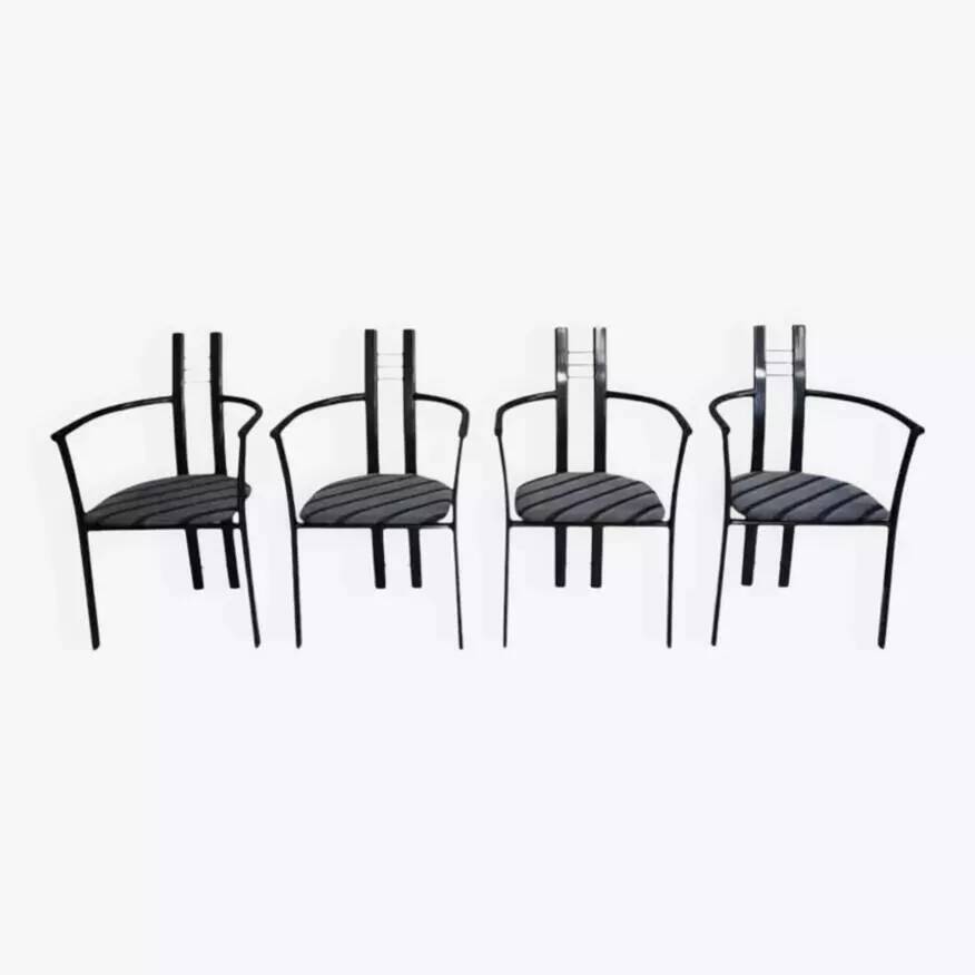 Set of 4 Italian design armchairs from the 80s