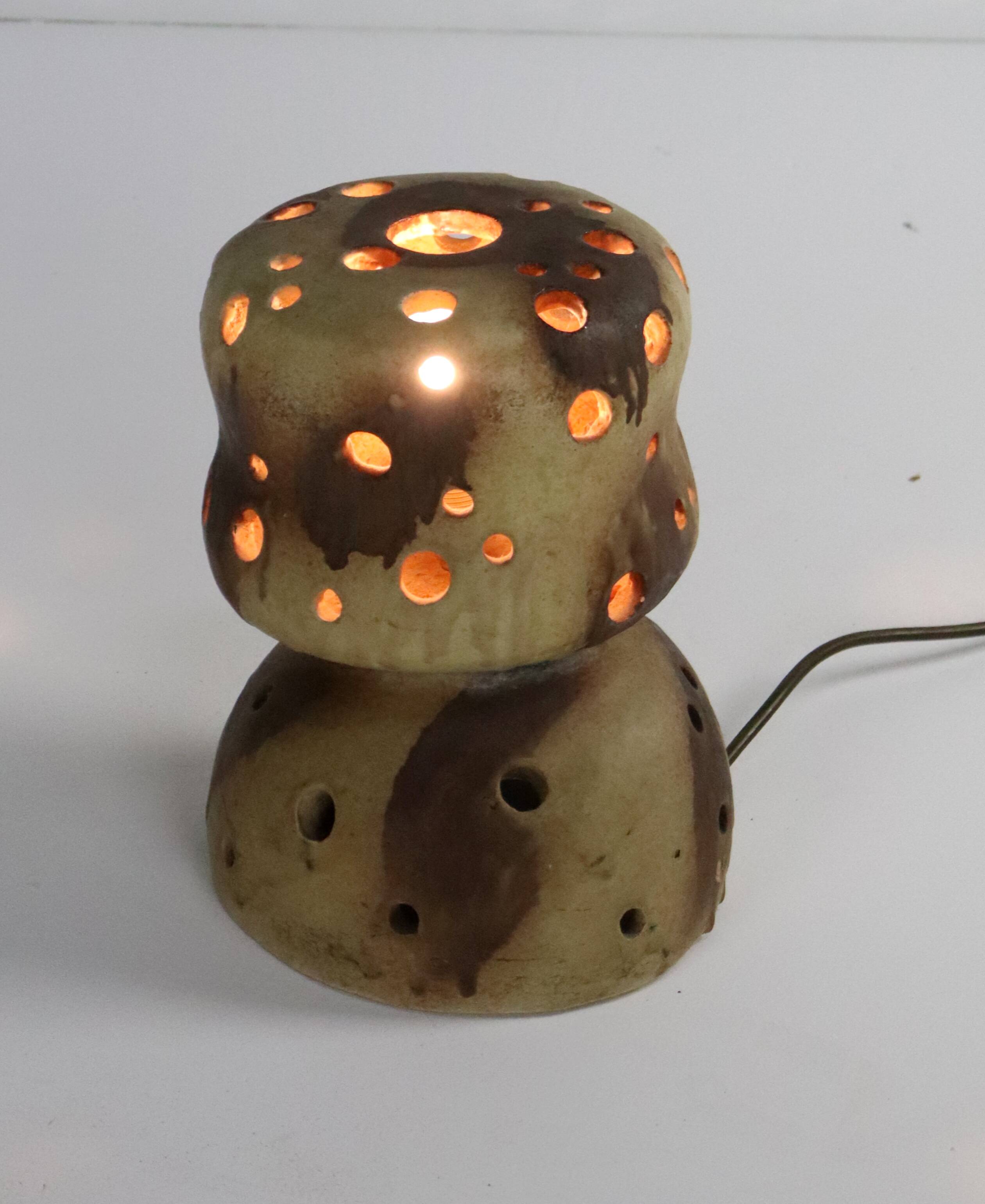 Lampe en céramique brutaliste