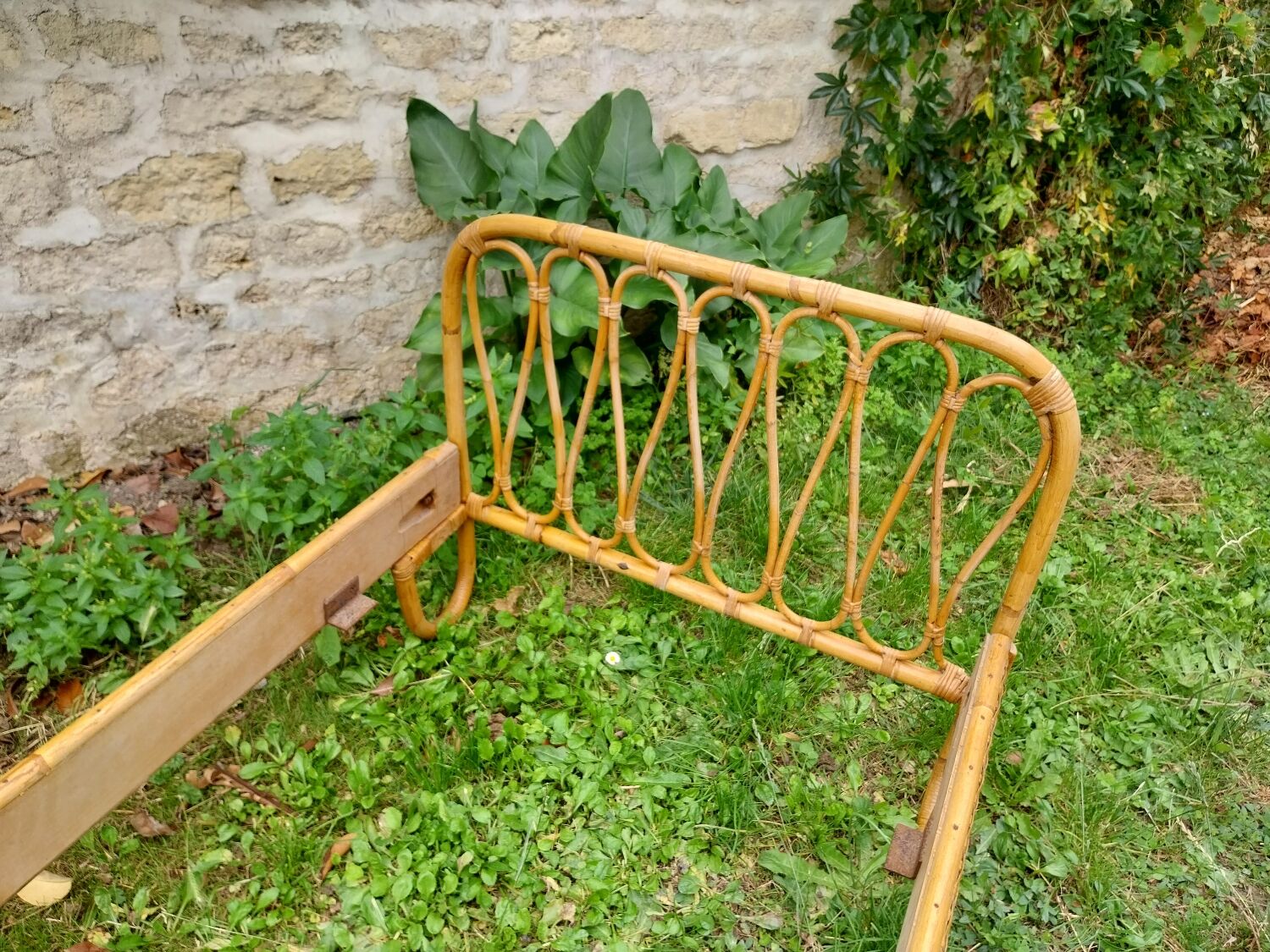 Lit enfant en rotin