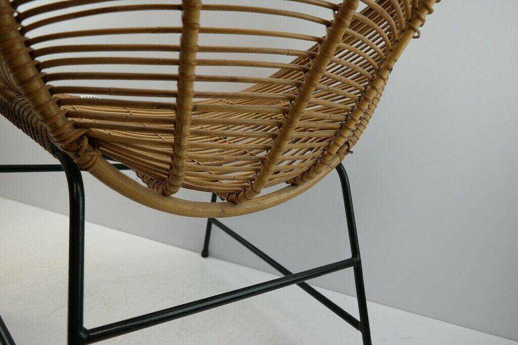 Mid century bamboo an iron pod chair, 1960s