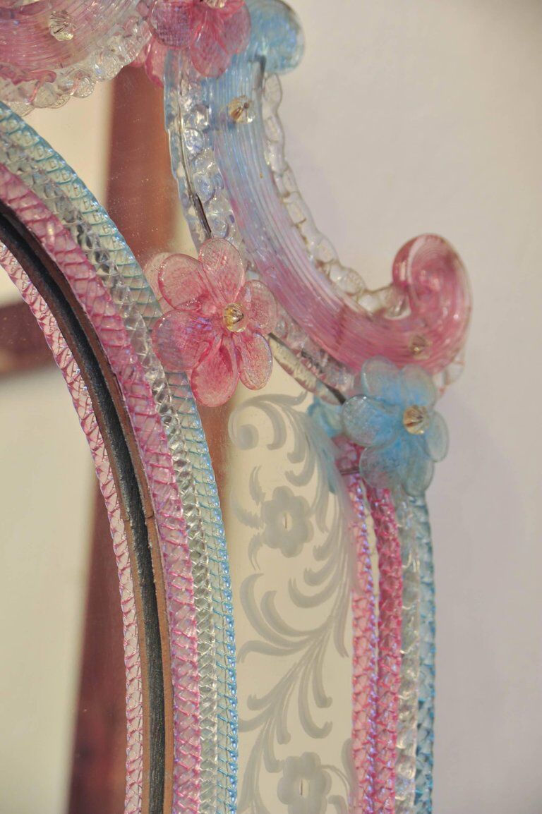 Venetian Italian mirror Barovier Murano from the 1940s.