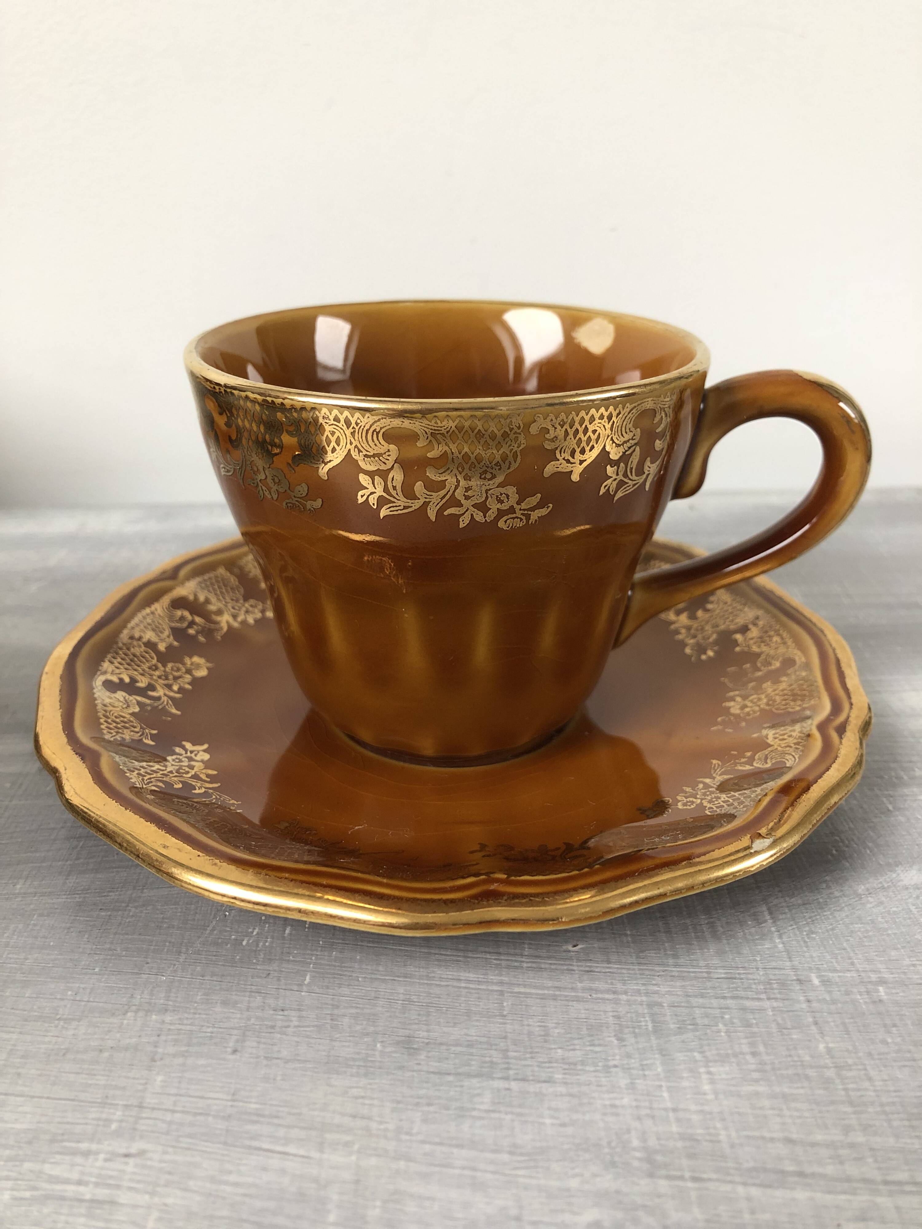 Vintage set of 4 cups and saucers with defects Lunéville Louis XV Honey