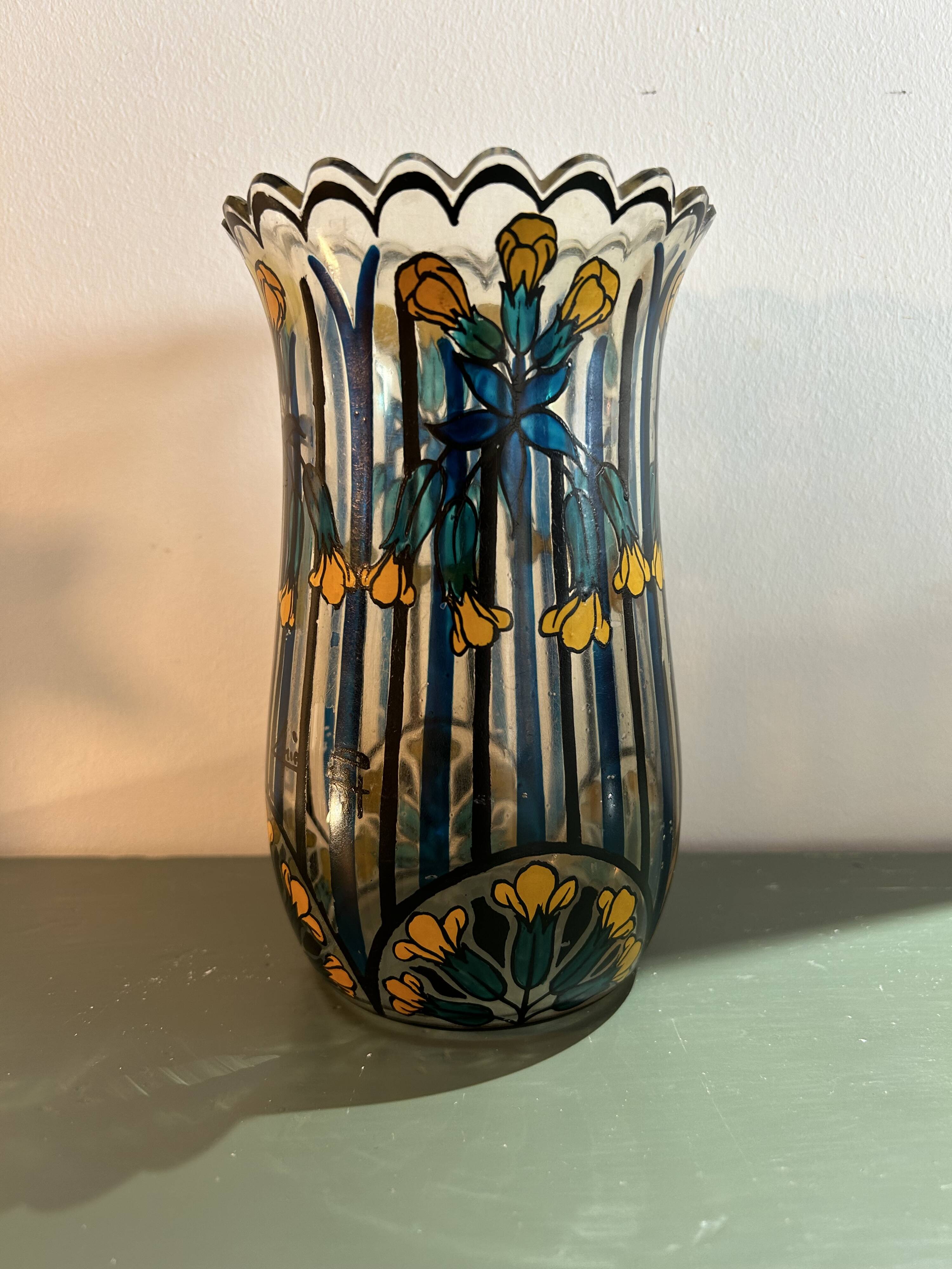 Art deco vase