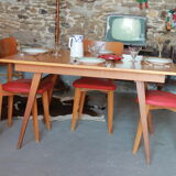 Lot of 6 ELF chairs in wood and vinyl