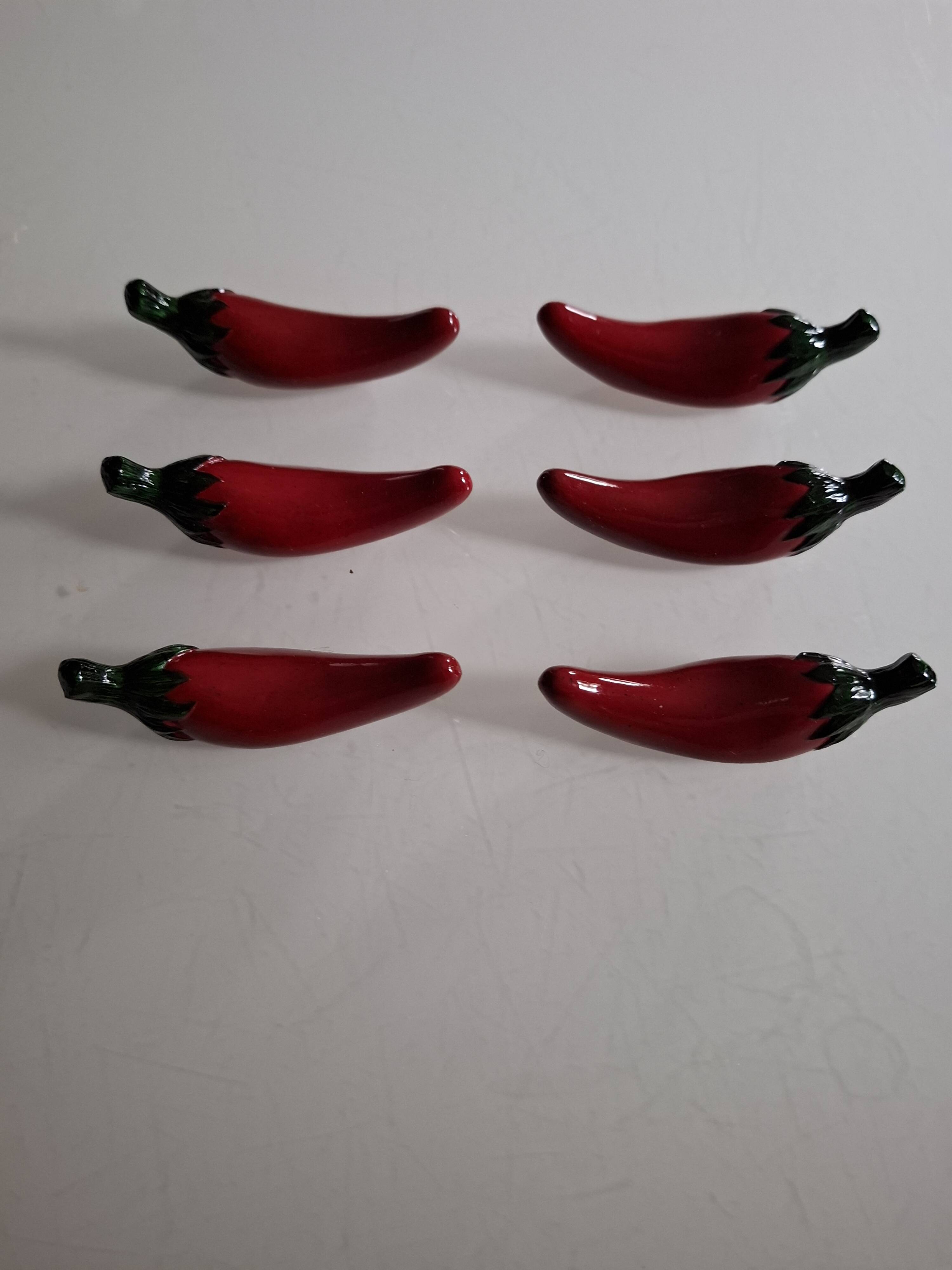 6 knife rests Peppers