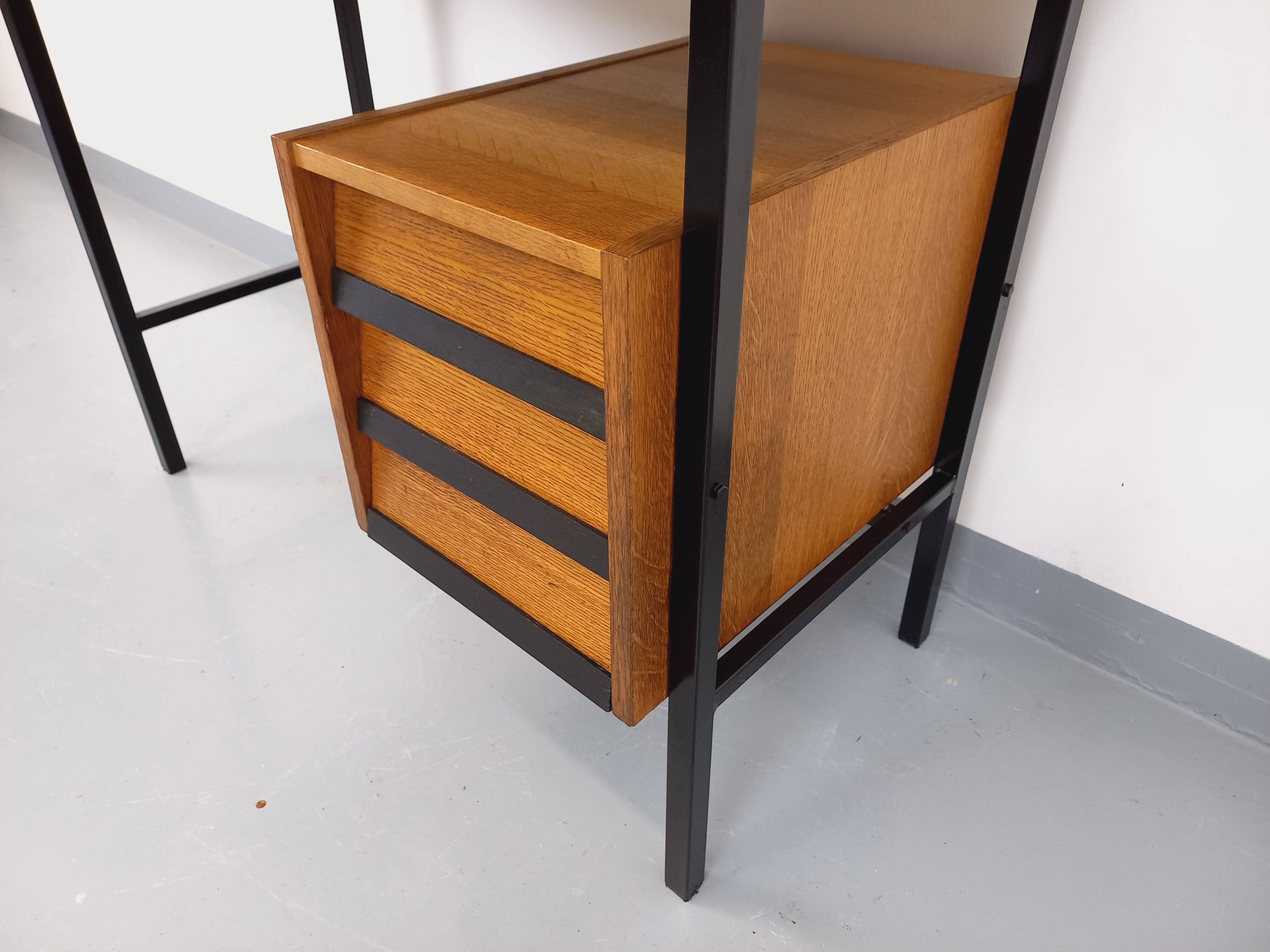 Vintage modernist desk in wood and black metal from the 60s