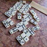 Old complete domino game