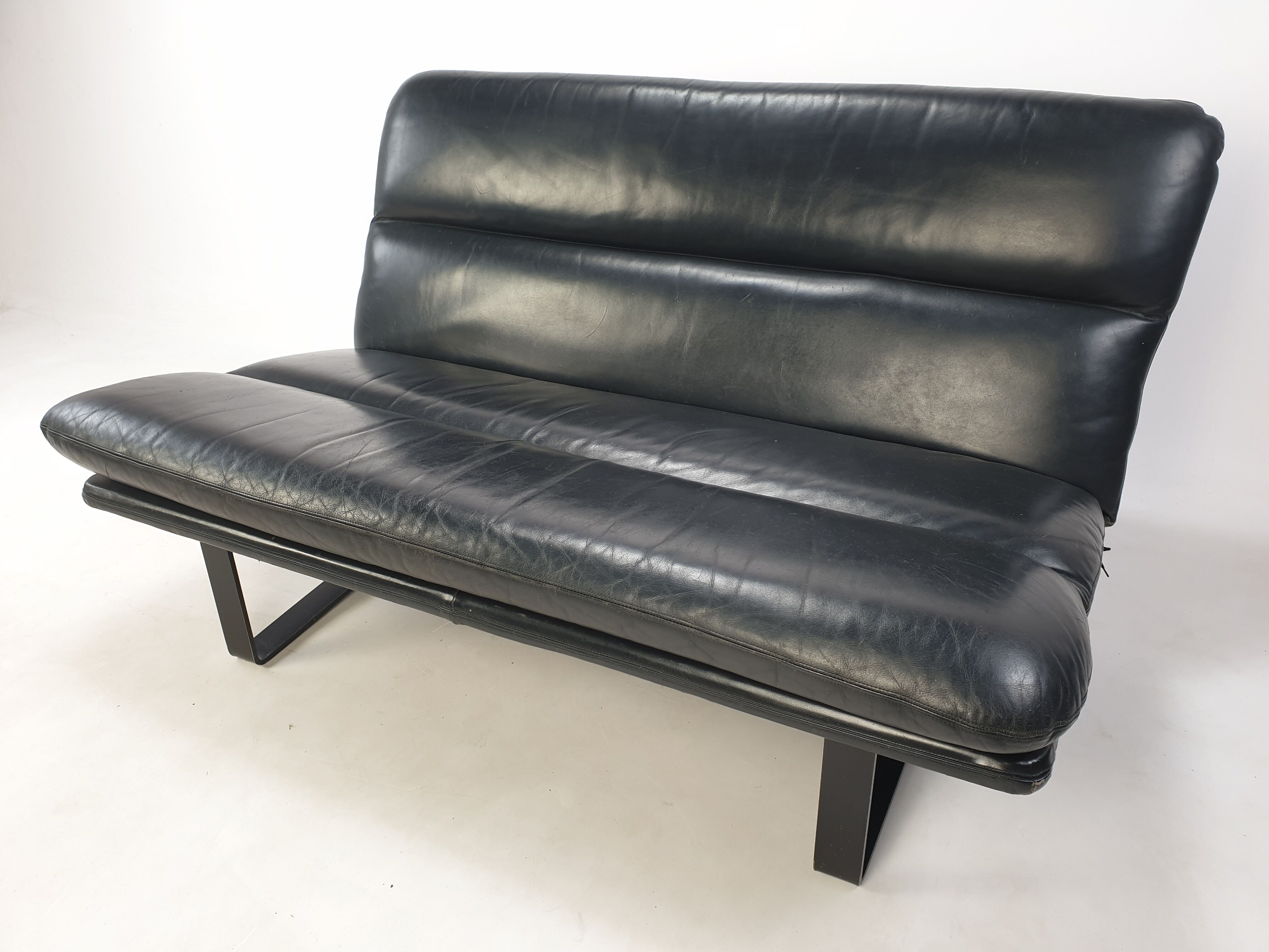 Mid Century 2-Seater Sofa by Kho Liang Ie for Artifort, 1960s