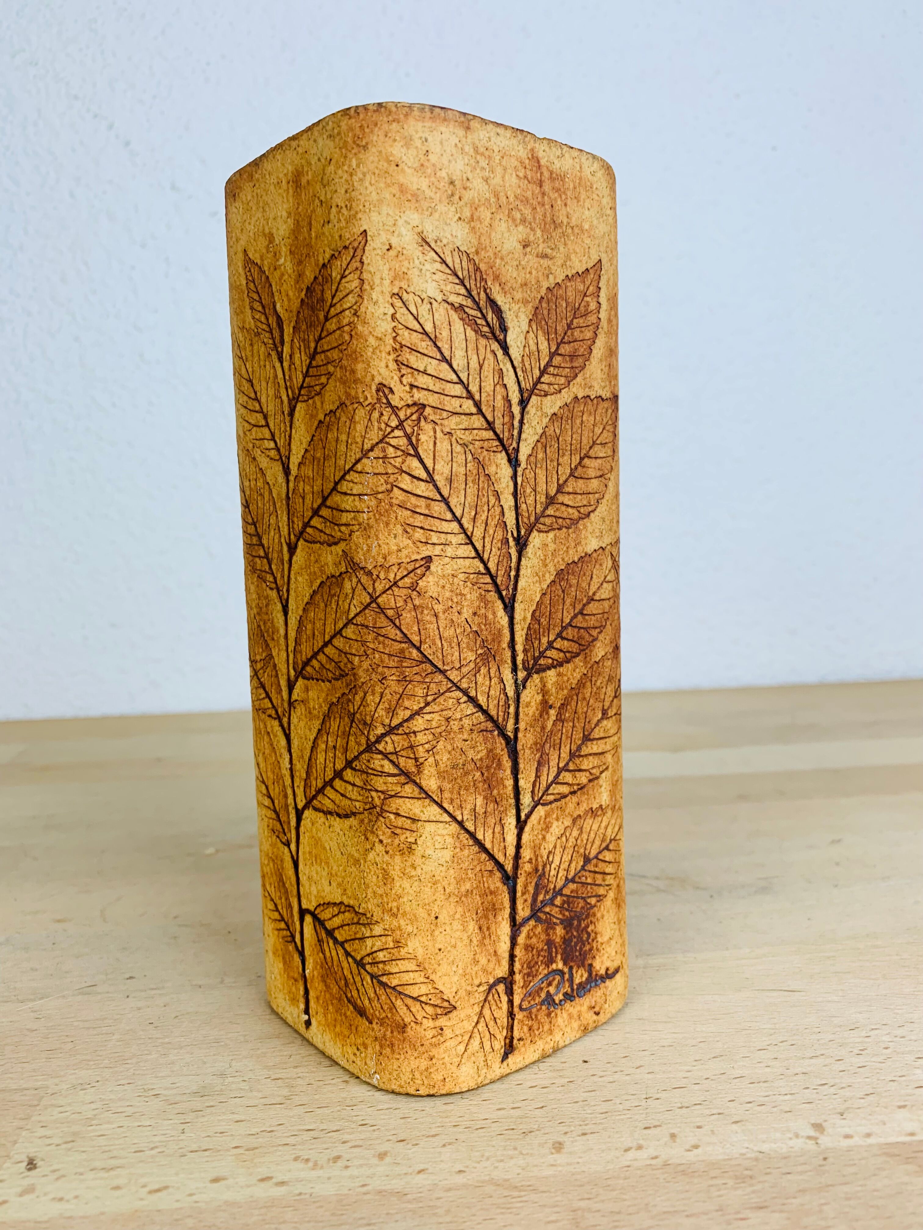 Raymonde Leduc herbarium vase in Vallauris