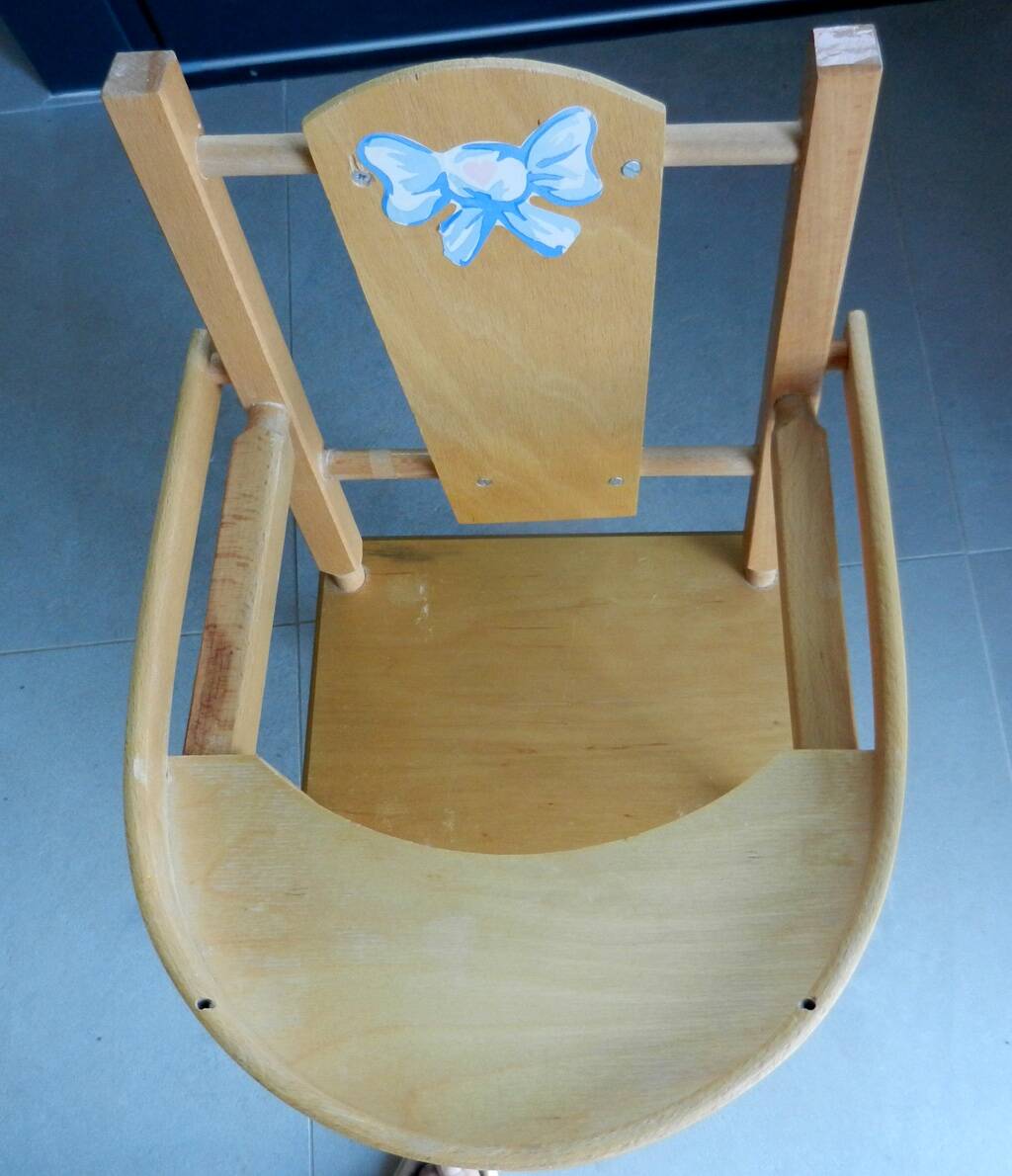 Vintage: high chair for doll or baby doll